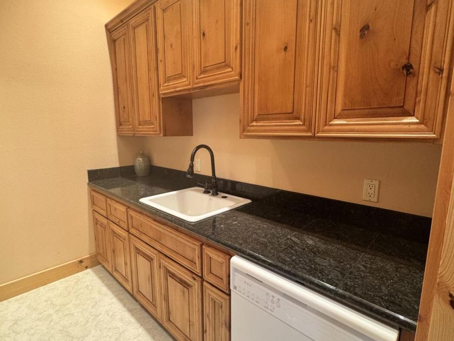 Property Image 121