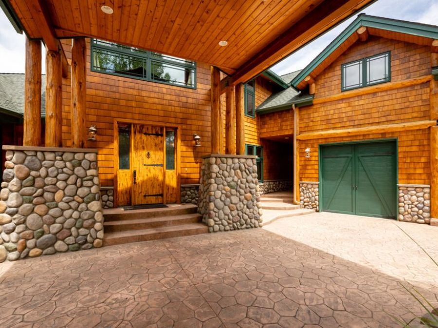 Property Image 140