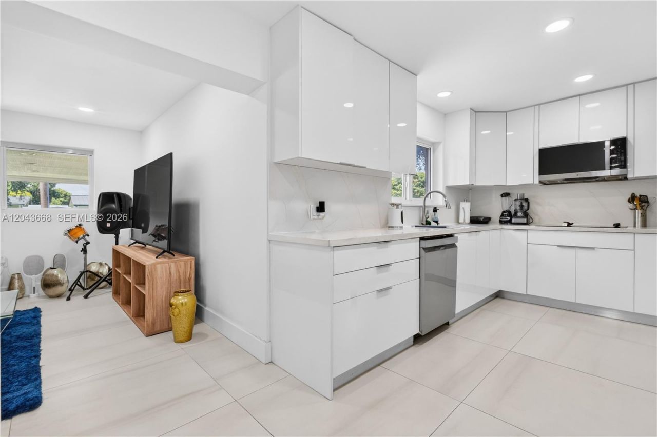 1912 N 42nd Ave, Hollywood, FL 33021 Photo