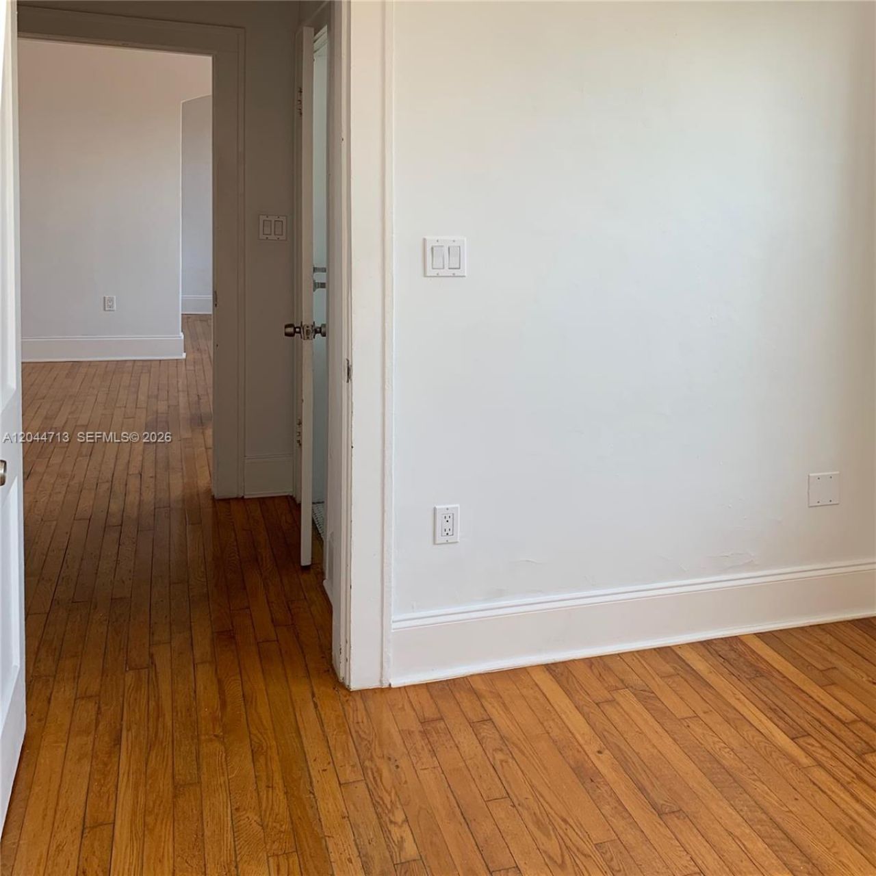 4349 Sheridan Ave , Unit 8, Miami Beach, FL 33140 Photo