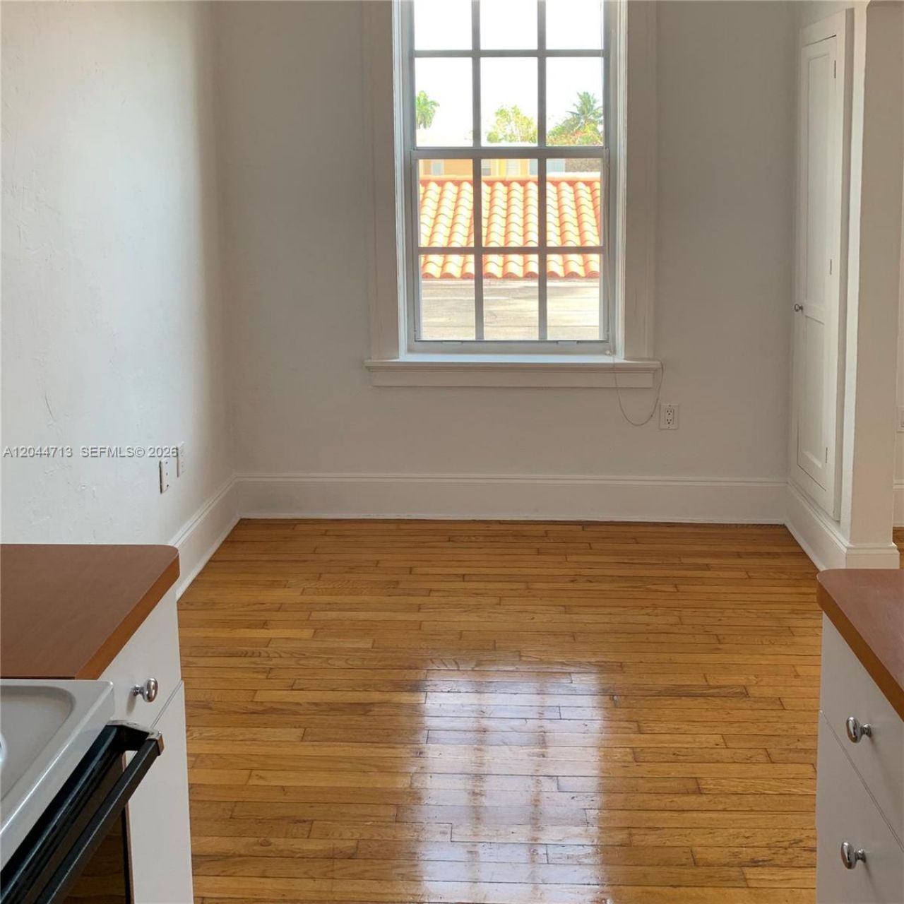 4349 Sheridan Ave , Unit 8, Miami Beach, FL 33140 Photo