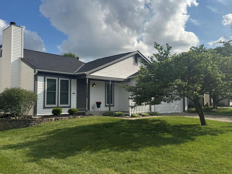 3653 Mountshannon Road, Columbus, OH 43221 Photo 1