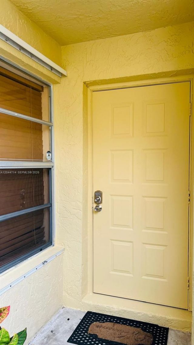 7394 NW 34th St , Lauderhill, FL 33319 Photo