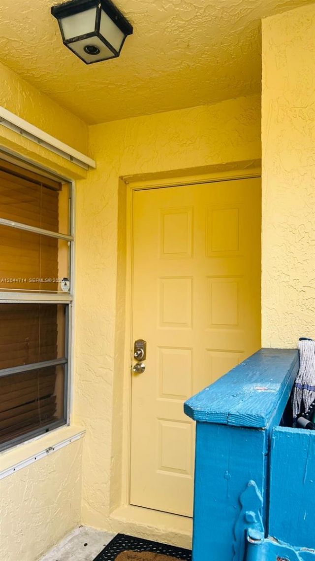 7394 NW 34th St , Lauderhill, FL 33319 Photo