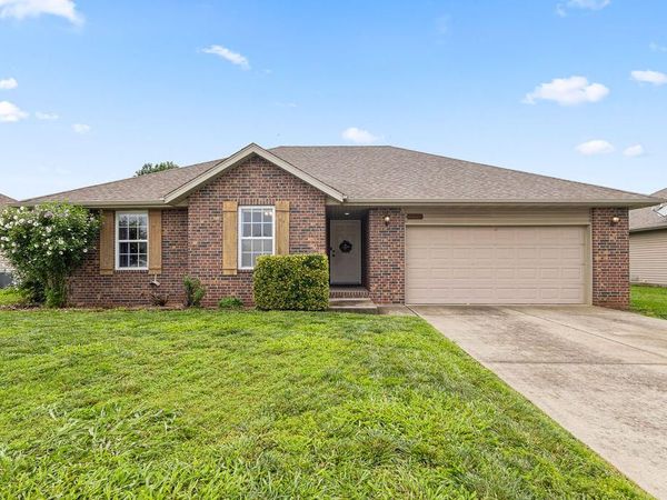 4101 N Thistle Drive, Ozark, MO 65721