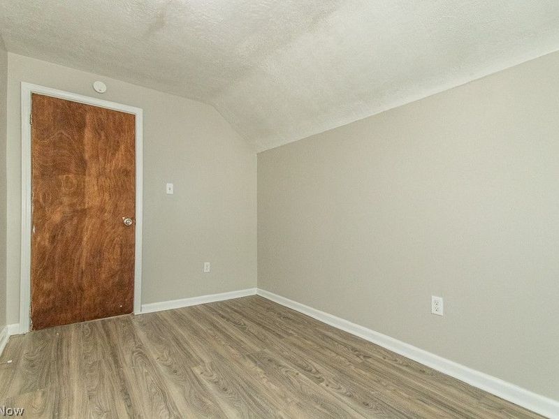3295 W 46th Street, Cleveland, OH 44102 Photo 32