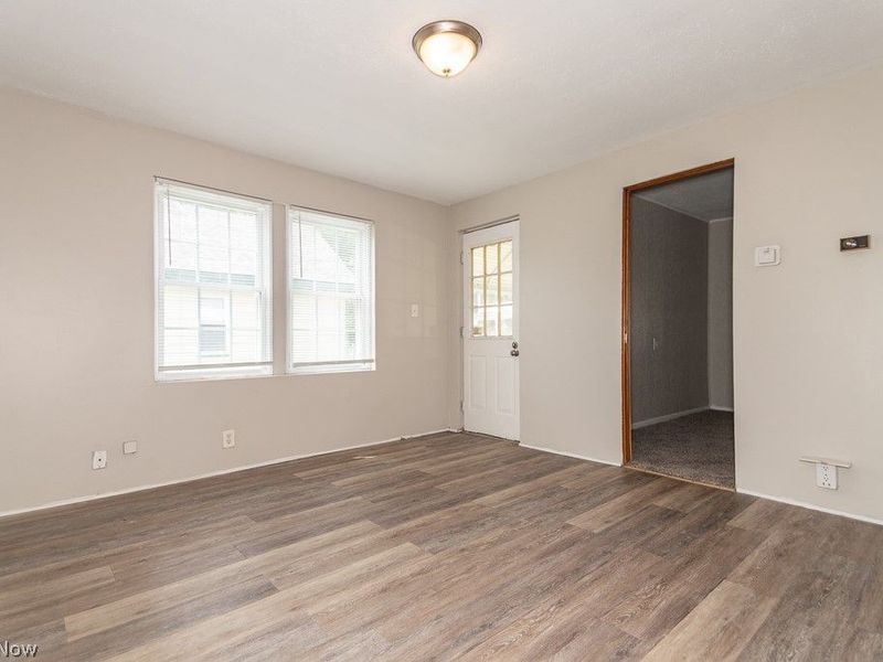 3295 W 46th Street, Cleveland, OH 44102 Photo 9