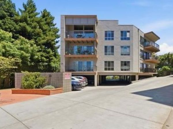30 Mounds Road, Unit 402, San Mateo, CA 94402