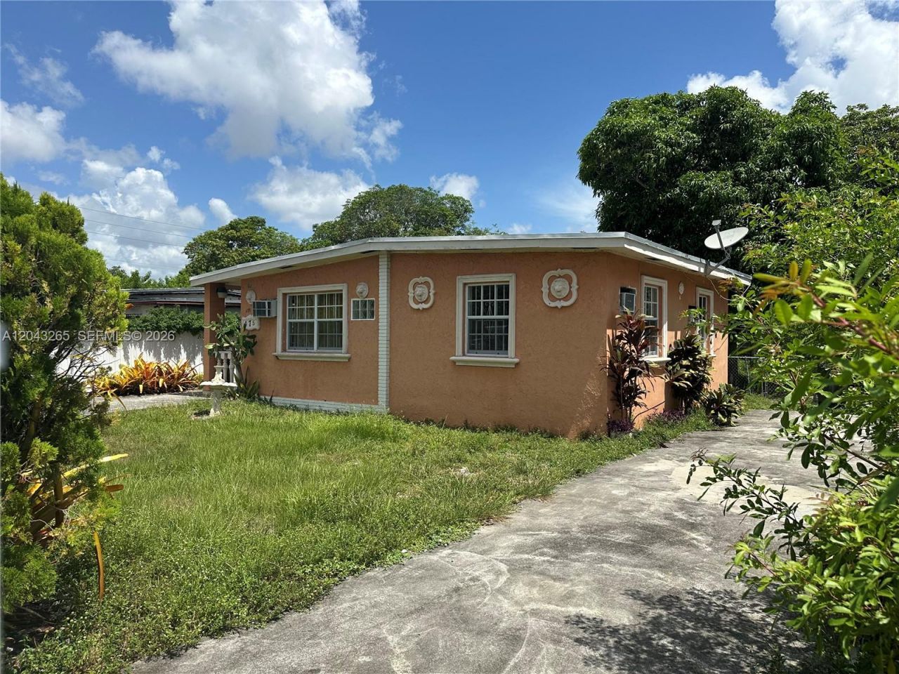 Please Call For Address, North Miami, FL 33168 Photo