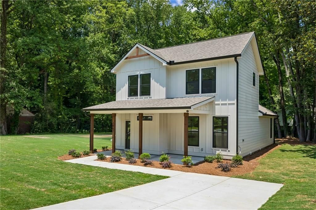 1867 Oakmont Drive Nw, Atlanta, GA 30314 Main Photo