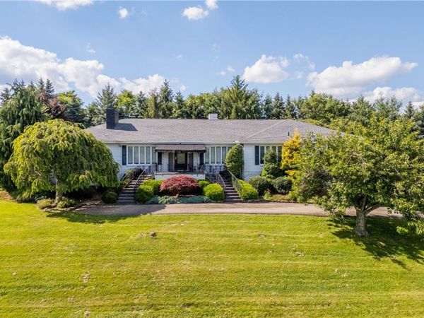 795 E Beau Street , Washington, PA 15301