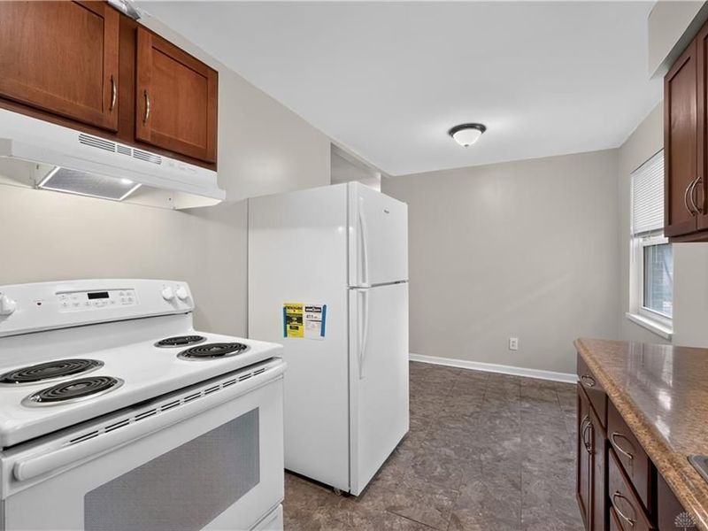 4022 Foxboro Drive, Dayton, OH 45416 Photo 12