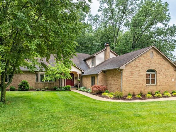7836 Glenwood Avenue NW, Canal Winchester, OH 43110