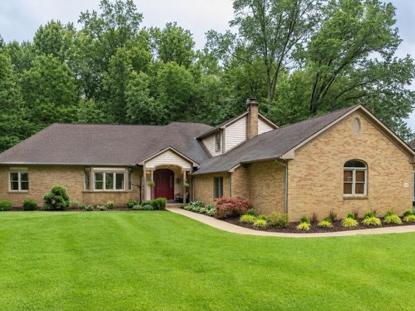 7836 Glenwood Avenue NW, Canal Winchester, OH 43110