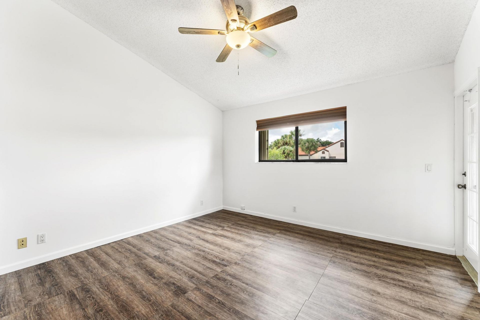 18 VÃ­a De Casas Sur, Unit 205, Boynton Beach, FL 33426 Photo