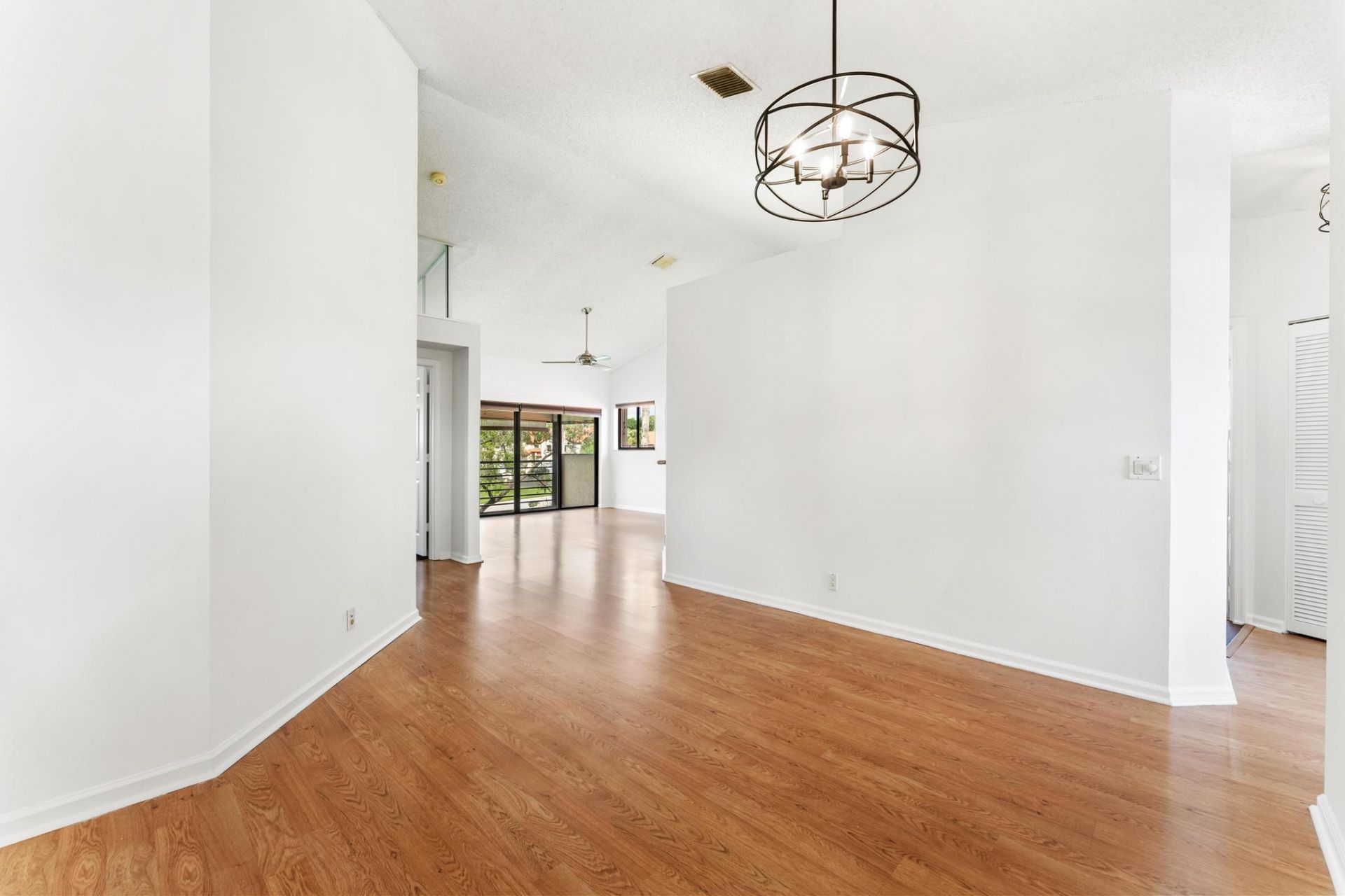18 VÃ­a De Casas Sur, Unit 205, Boynton Beach, FL 33426 Photo