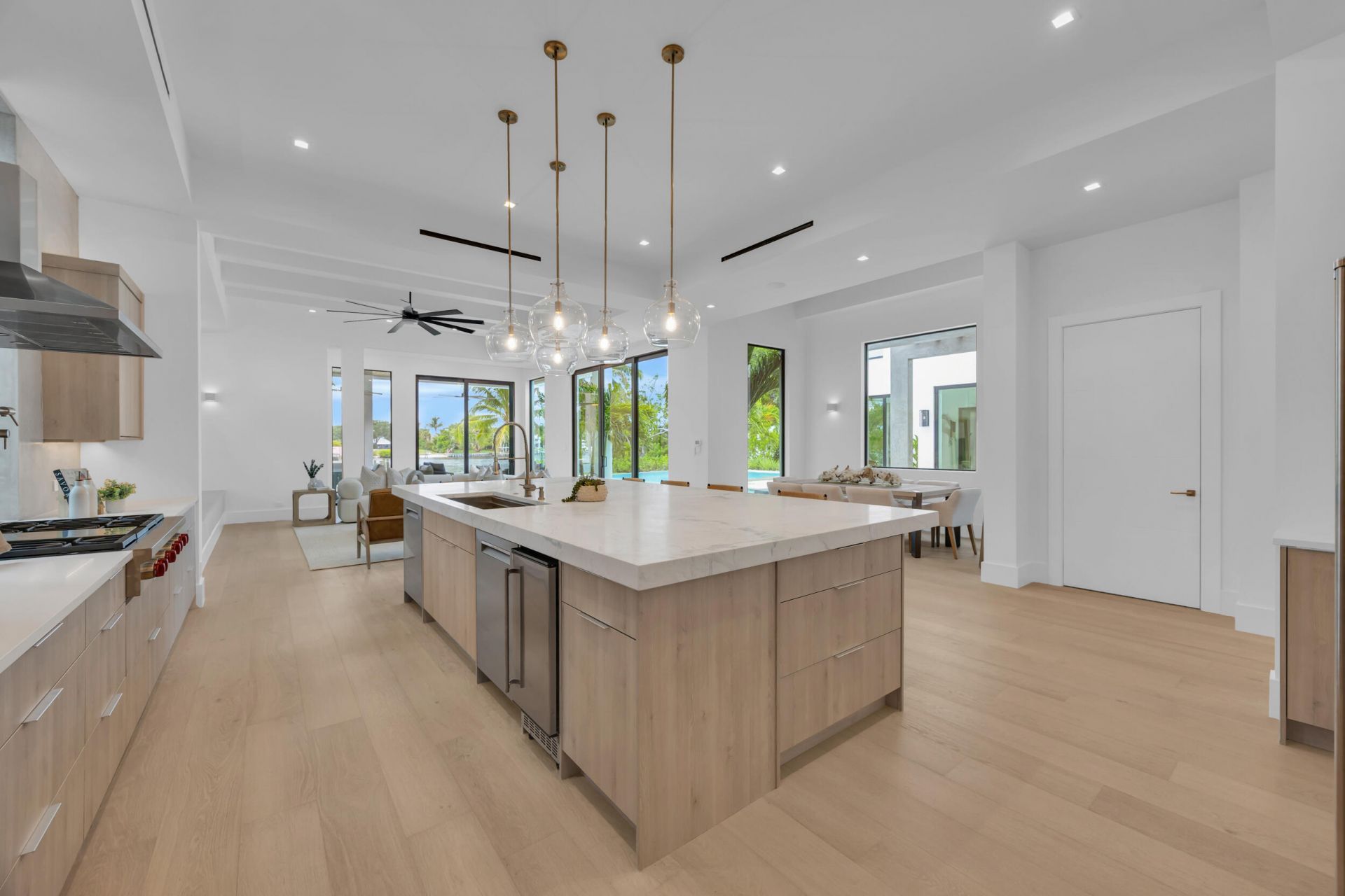 19175 W Riverside Drive, Tequesta, FL 33469 Photo