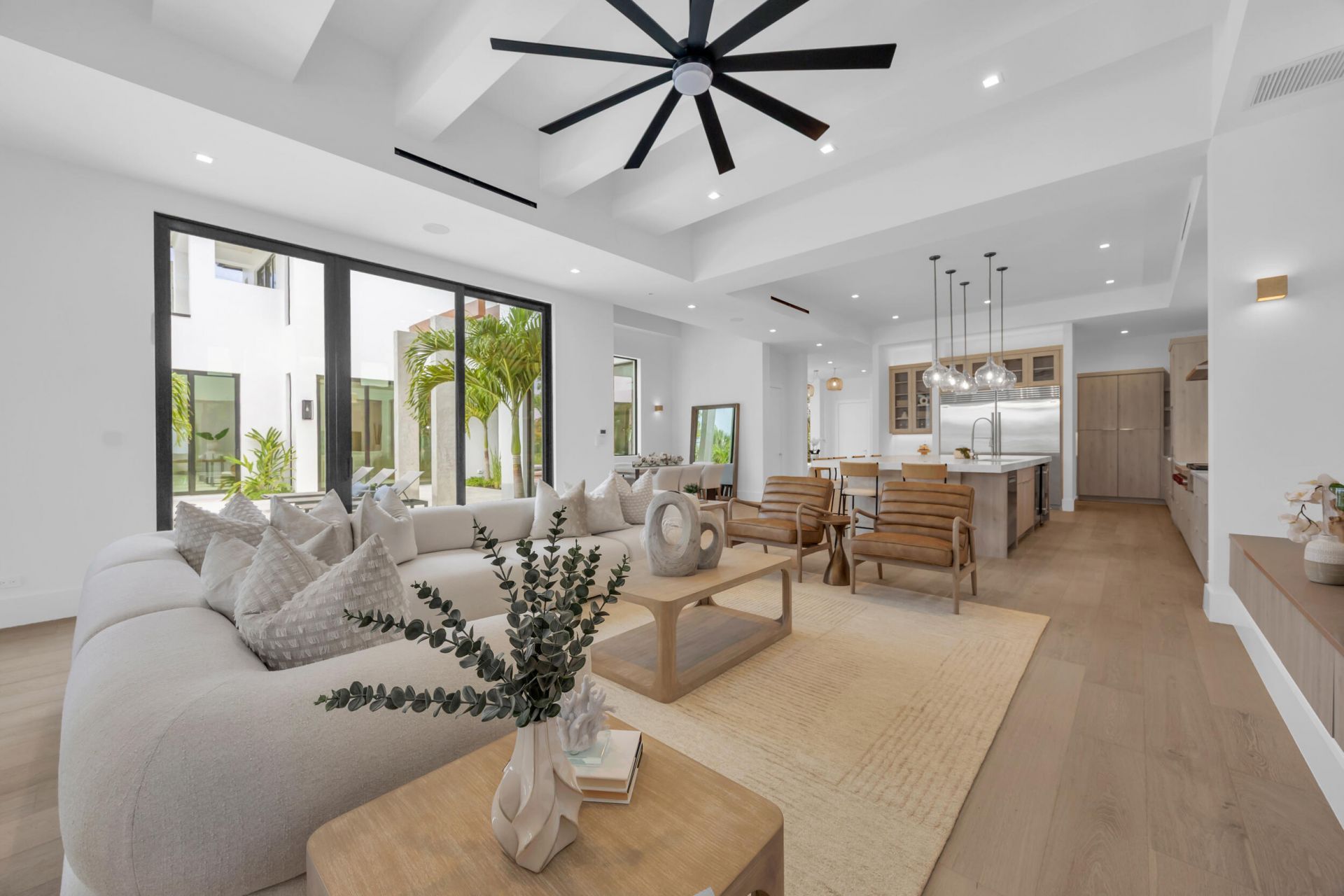 19175 W Riverside Drive, Tequesta, FL 33469 Photo