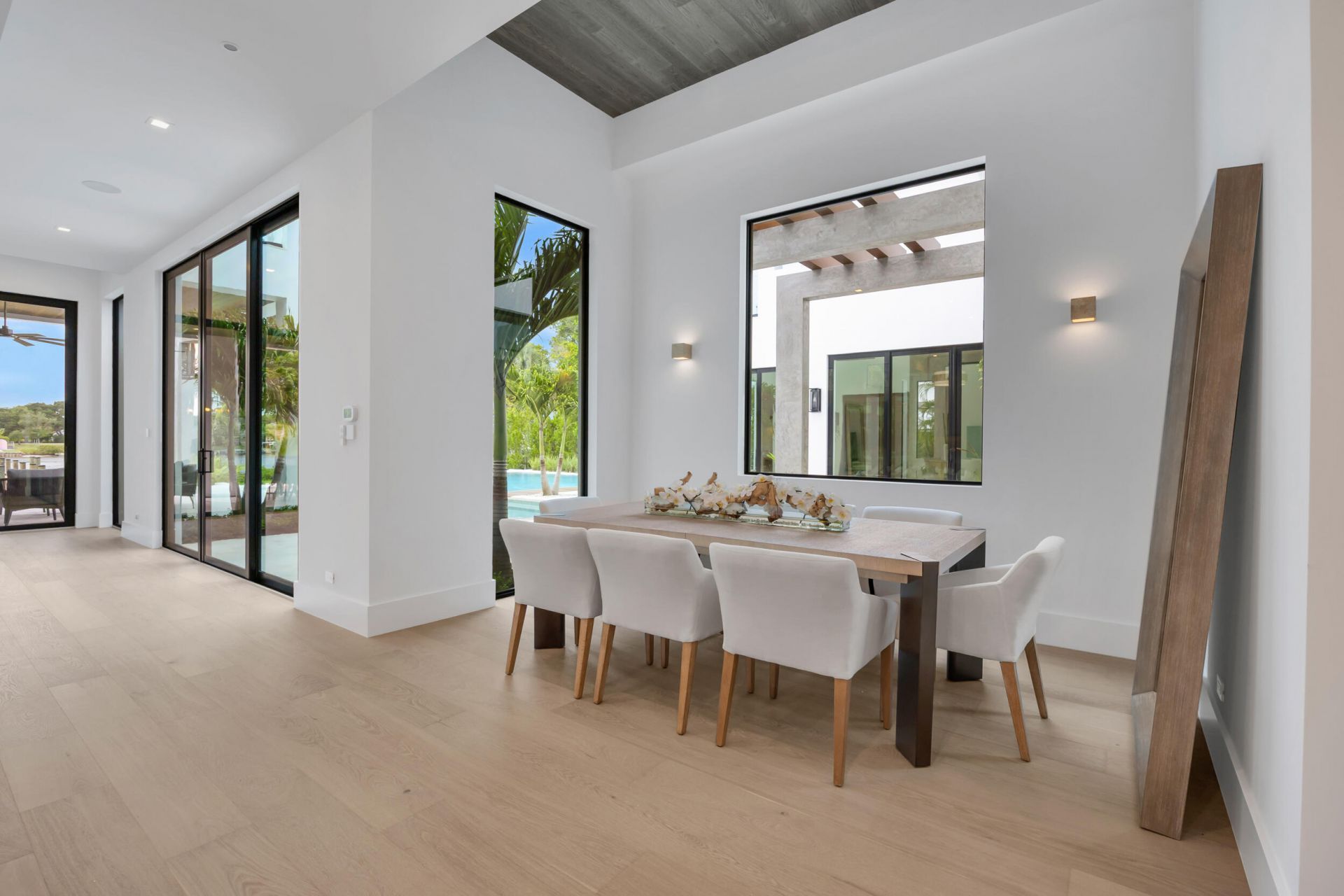 19175 W Riverside Drive, Tequesta, FL 33469 Photo