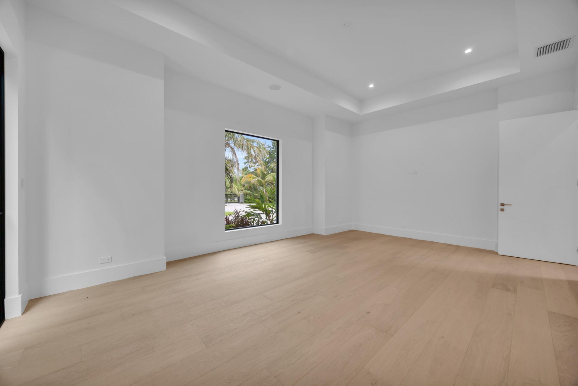 19175 W Riverside Drive, Tequesta, FL 33469 Photo