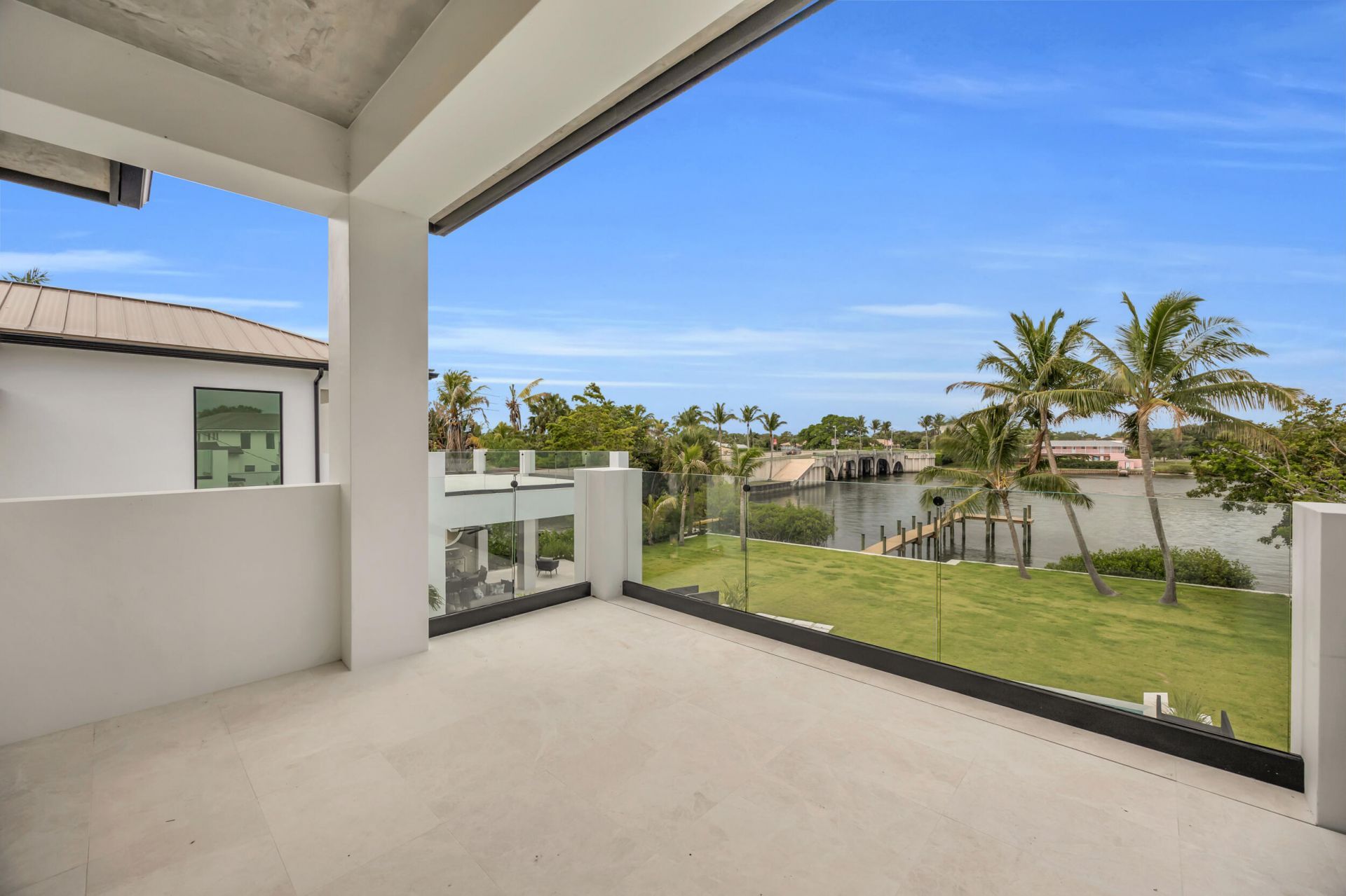 19175 W Riverside Drive, Tequesta, FL 33469 Photo