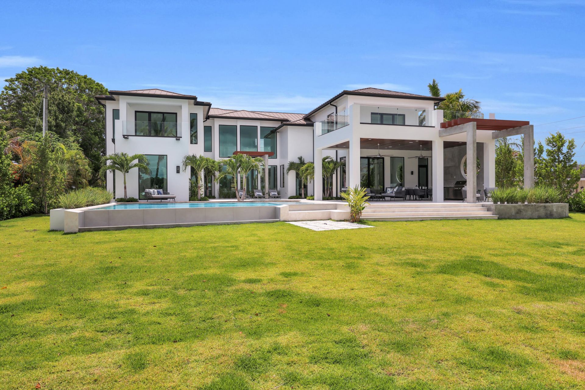 19175 W Riverside Drive, Tequesta, FL 33469 Photo