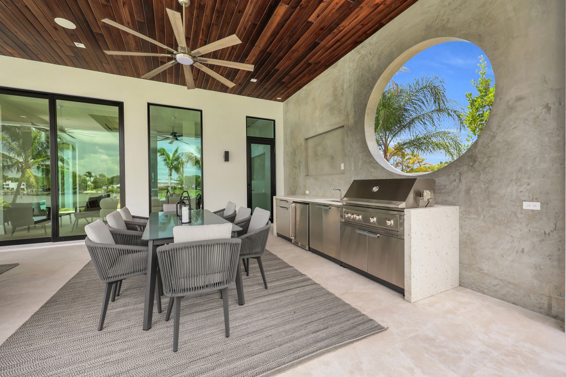 19175 W Riverside Drive, Tequesta, FL 33469 Photo