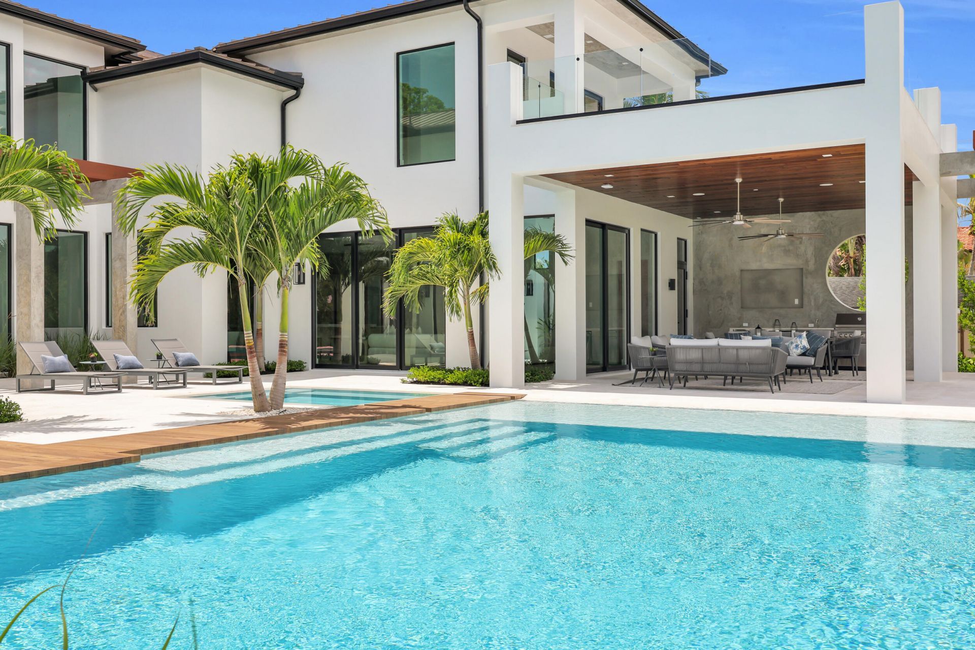 19175 W Riverside Drive, Tequesta, FL 33469 Photo