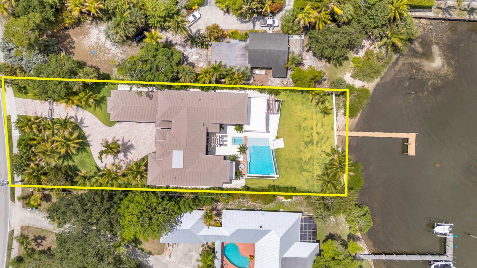 19175 W Riverside Drive, Tequesta, FL 33469 Photo
