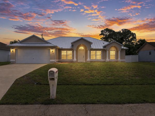188 SW Klee Circle, Port St. Lucie, FL 34953