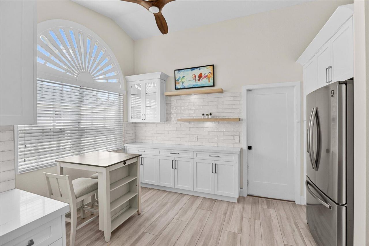 160 NE Twylite Terrace, Port Saint Lucie, FL 34983 Photo