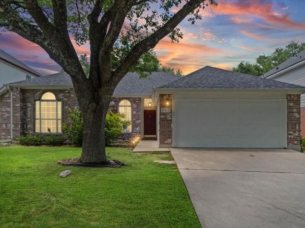 2312 Mockingbird DR, Round Rock, TX 78681