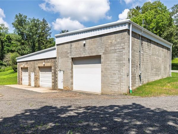 1799 TRIPHAMMER ROAD, South Park, PA 15129