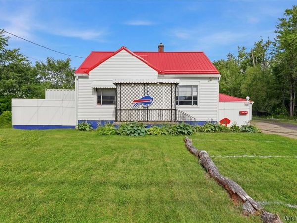 4317 Abbott Road, Orchard Park, NY 14127