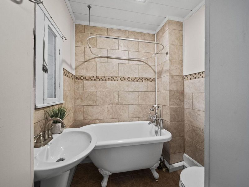 338 W 1st Avenue, Columbus, OH 43201 Photo 13