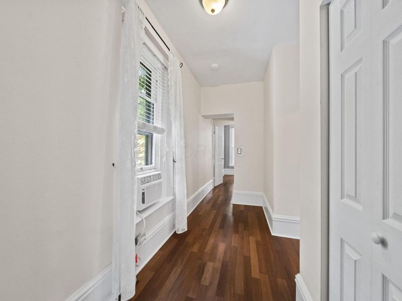338 W 1st Avenue, Columbus, OH 43201 Photo 14