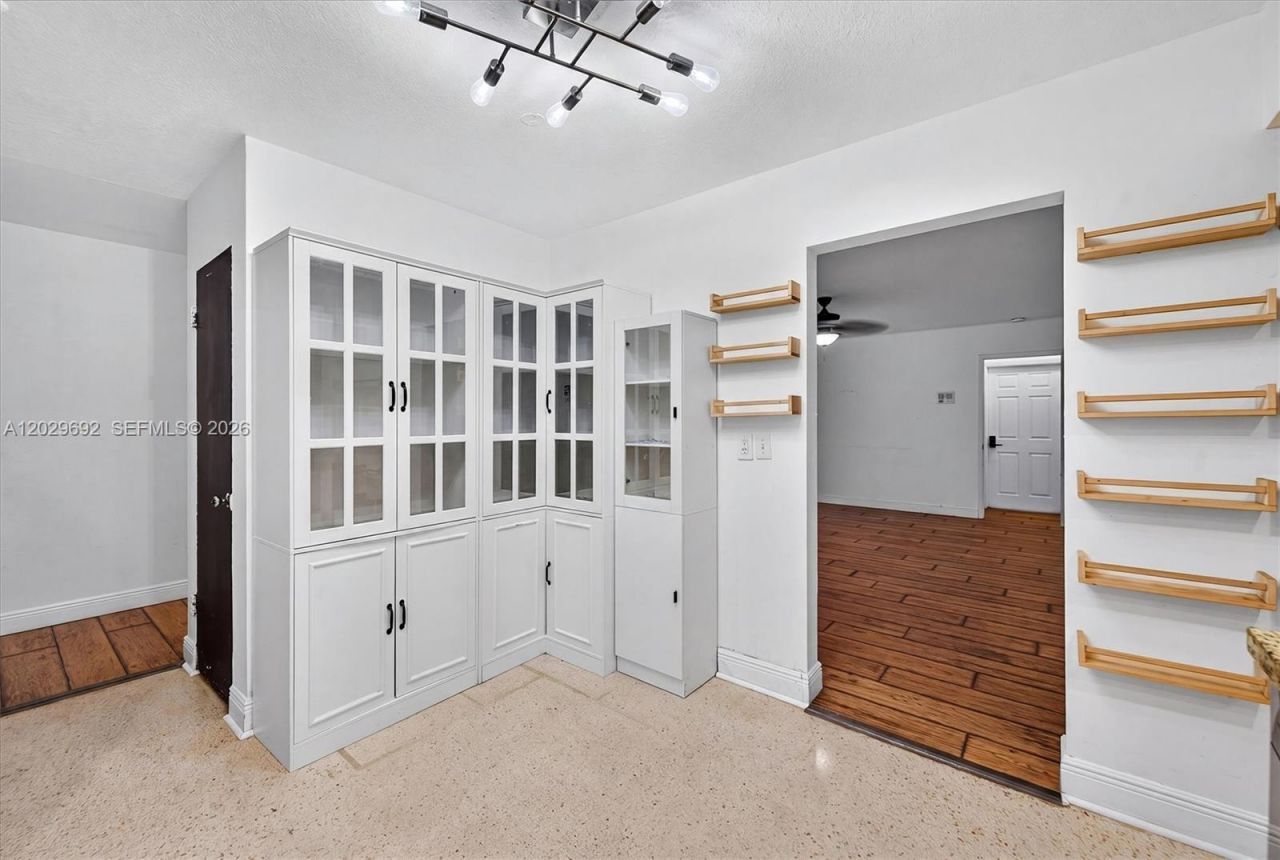 5501 Pine Ter, Plantation, FL 33317 Photo