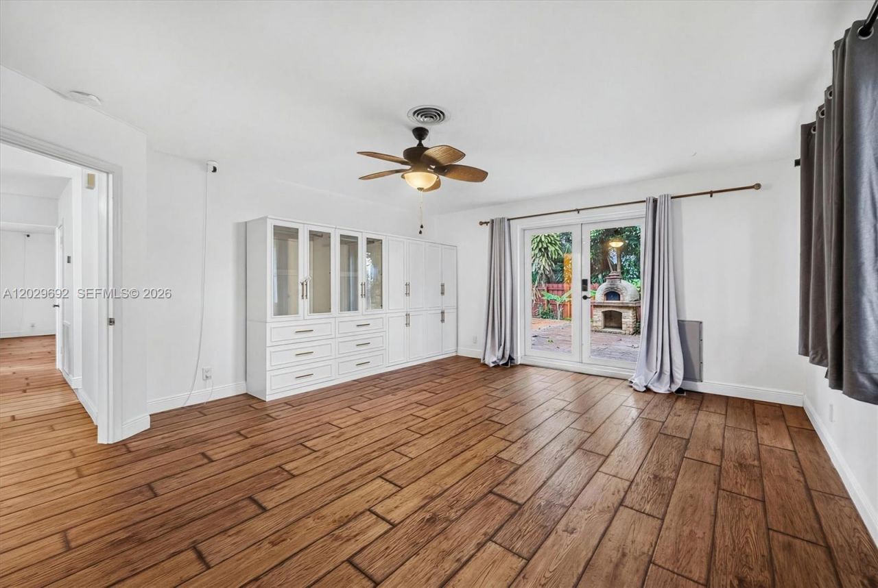 5501 Pine Ter, Plantation, FL 33317 Photo