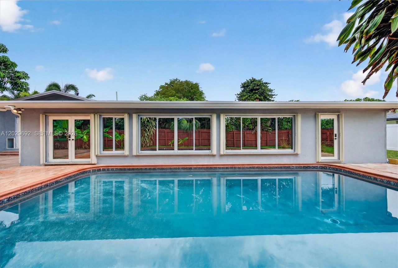 5501 Pine Ter, Plantation, FL 33317 Photo