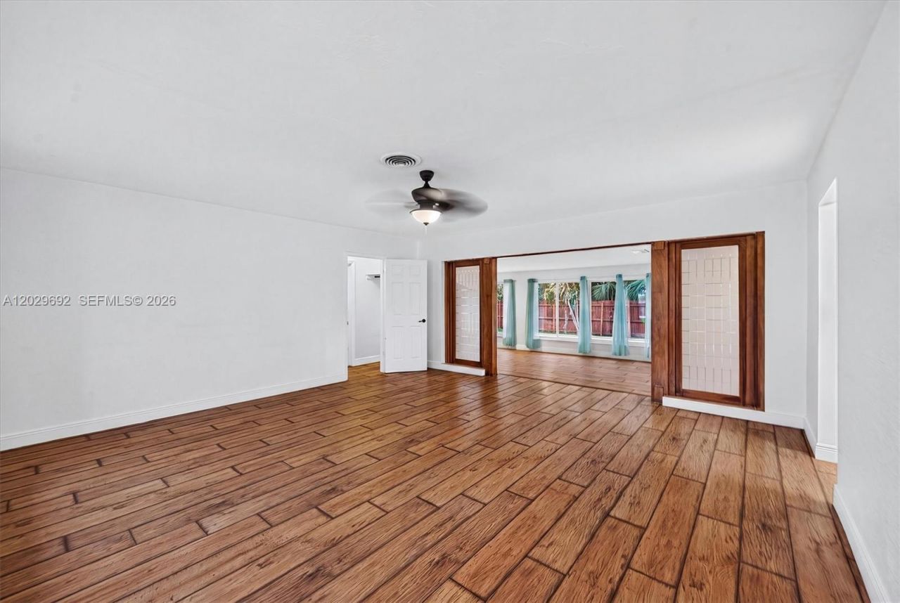 5501 Pine Ter, Plantation, FL 33317 Photo