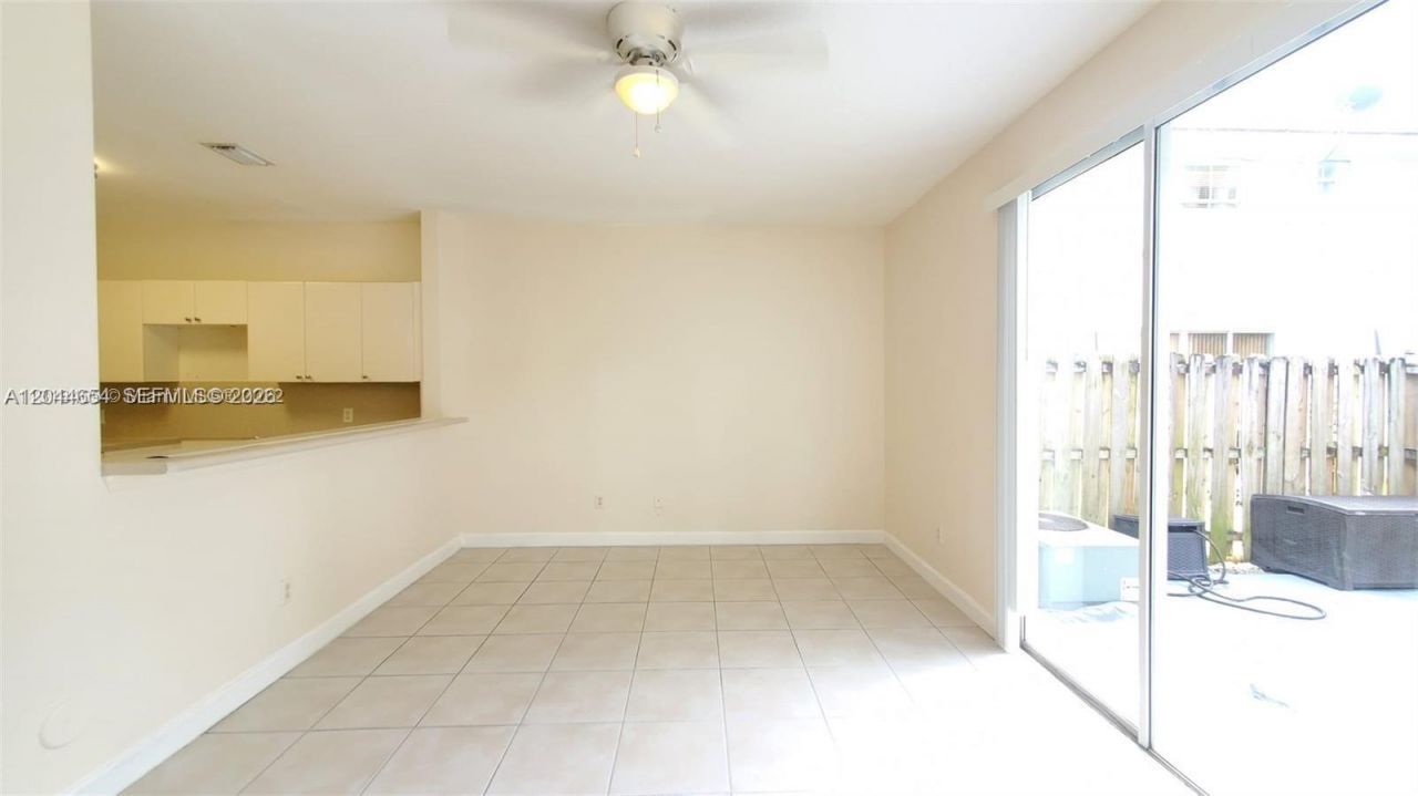 3976 SW 157th Ave , Unit 219, Miramar, FL 33027 Photo