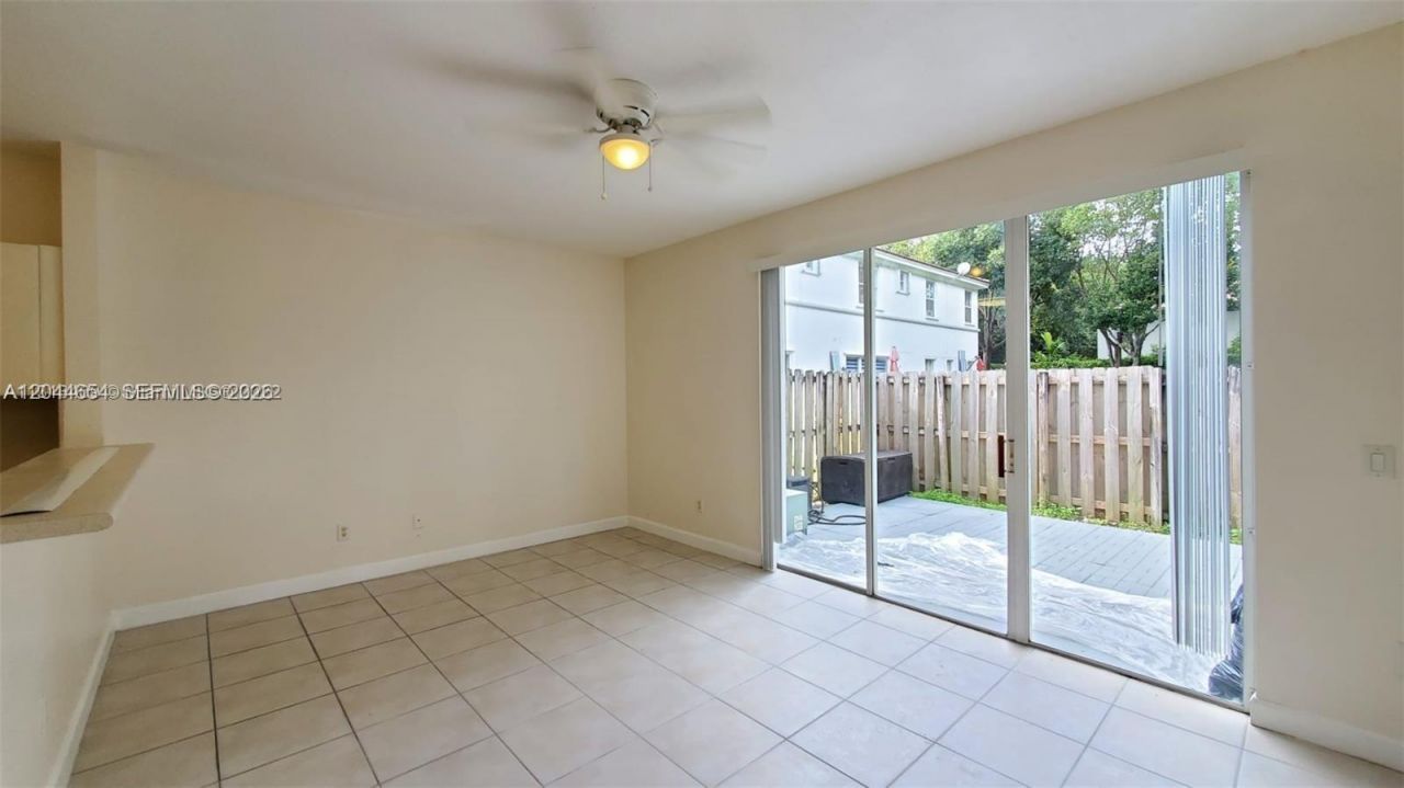 3976 SW 157th Ave , Unit 219, Miramar, FL 33027 Photo