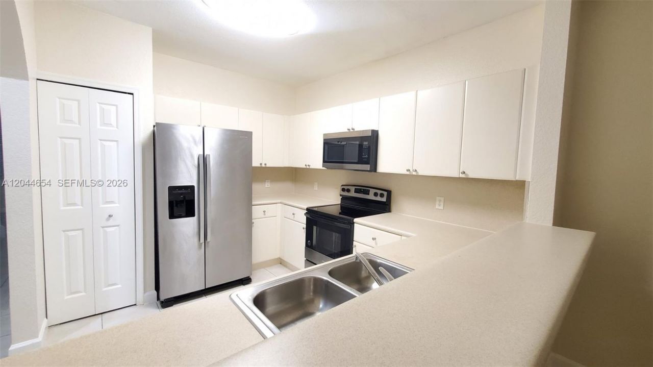 3976 SW 157th Ave , Unit 219, Miramar, FL 33027 Photo