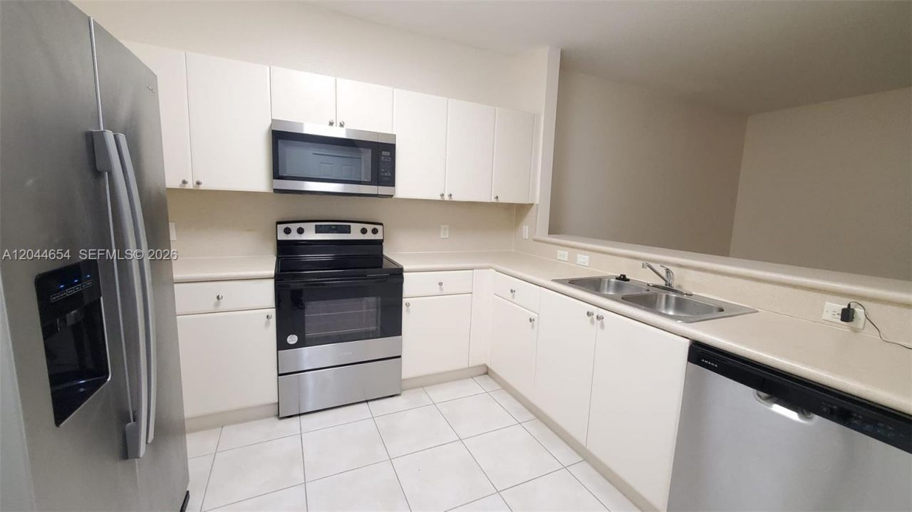 3976 SW 157th Ave , Unit 219, Miramar, FL 33027 Photo