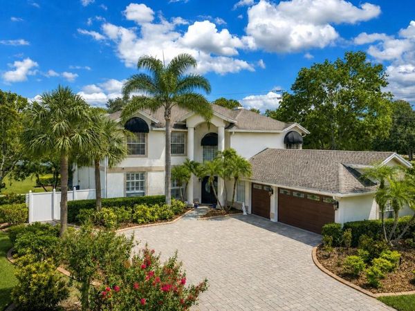 10127 VISTA POINTE DRIVE , TAMPA, FL 33635