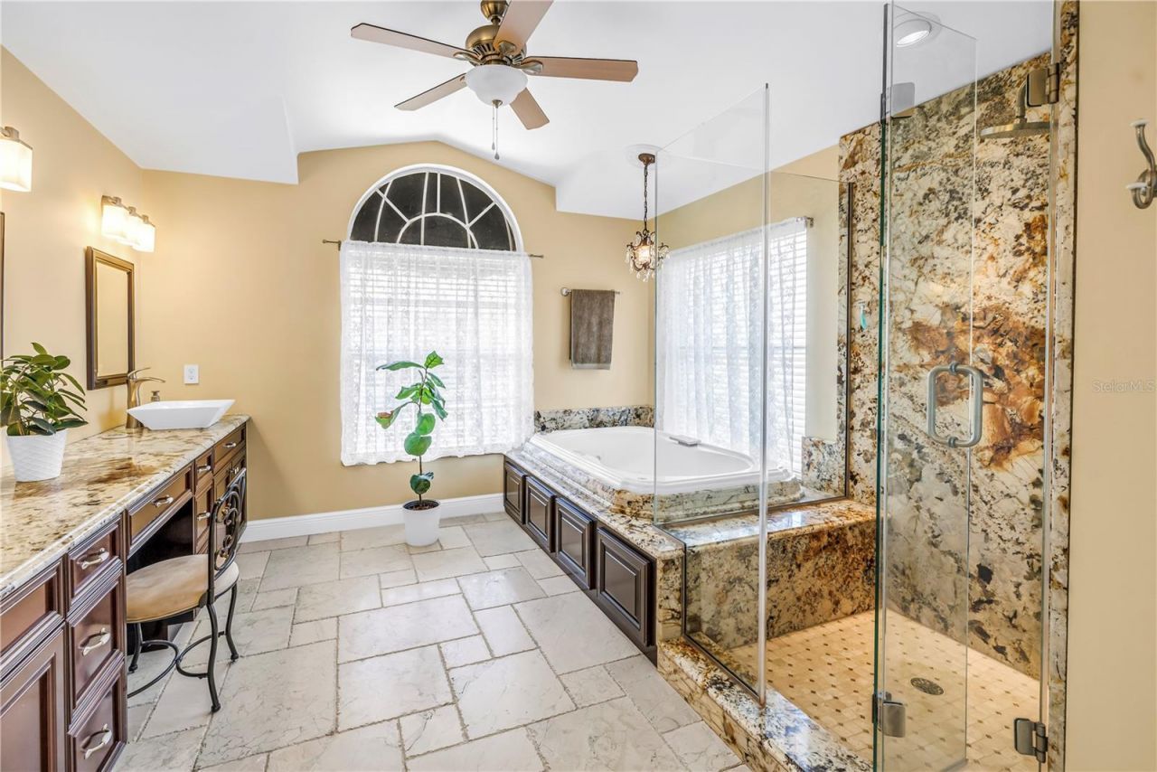 10127 Vista Pointe Drive , Tampa, FL 33635 Photo