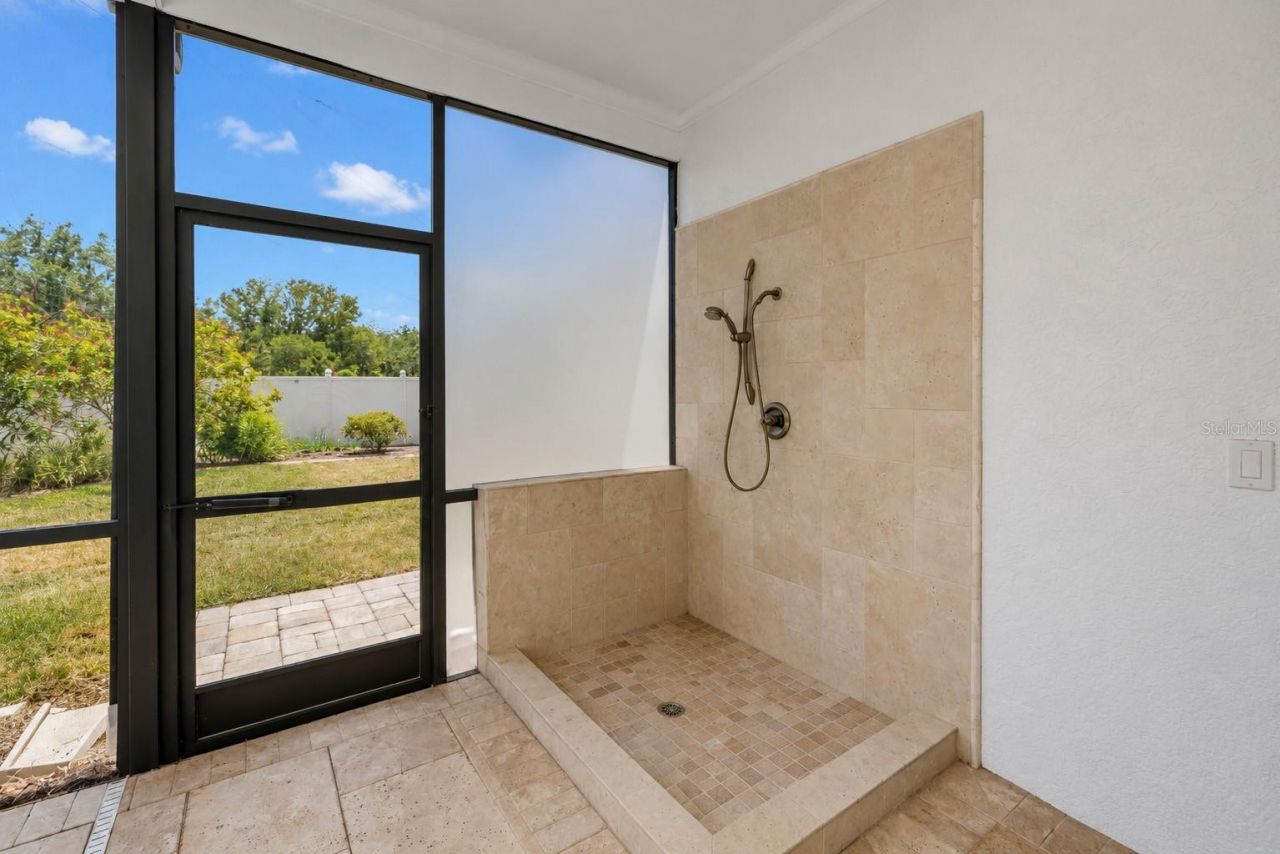 10127 Vista Pointe Drive , Tampa, FL 33635 Photo