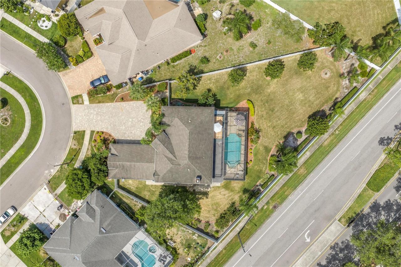 10127 Vista Pointe Drive , Tampa, FL 33635 Photo