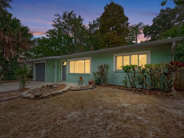 2212 VINSON AVENUE , SARASOTA, FL 34232