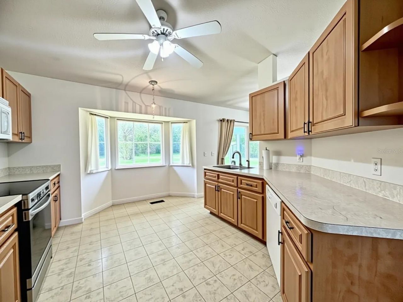 6166 E Ivy Lane , Inverness, FL 34452 Photo